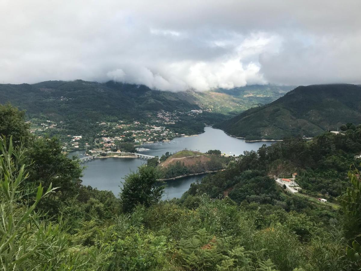 Casa Da Lage - Lareiras - Lenha - Vistas - Geres Villa Bagian luar foto