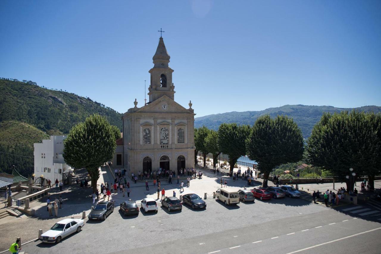 Casa Da Lage - Lareiras - Lenha - Vistas - Geres Villa Bagian luar foto